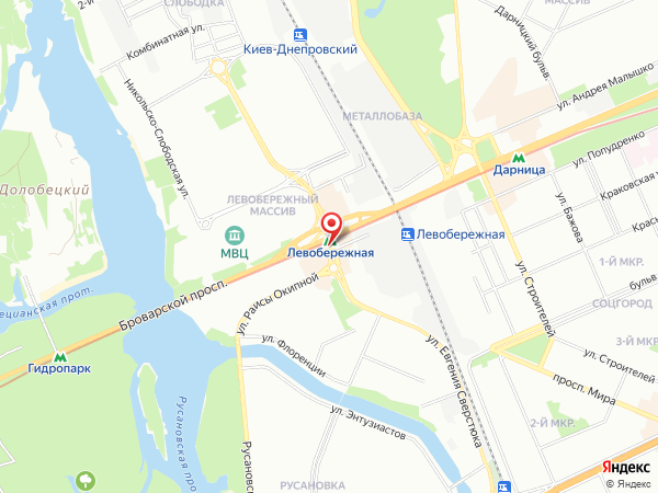 возле линии метро Левобережная